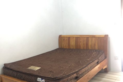 Casa de 3 dormitorios en Pattaya, Tailandia № 204554 - foto 5