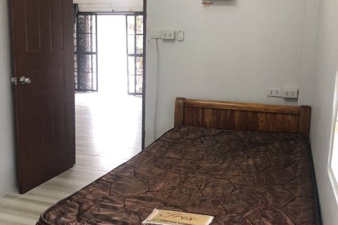 Casa de 3 dormitorios en Pattaya, Tailandia № 204554 - foto 18