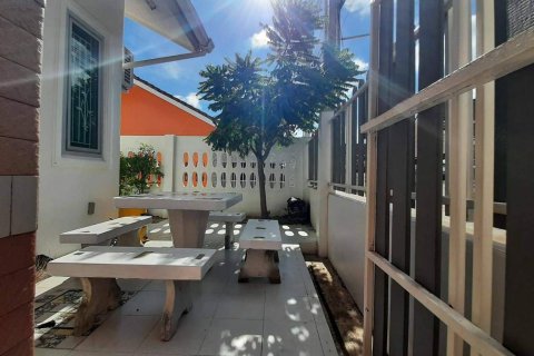 Casa de 2 dormitorios en Pattaya, Tailandia № 204555 - foto 7