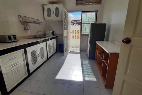 Casa de 2 dormitorios en Pattaya, Tailandia № 204555 - foto 6