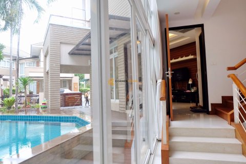 Estudio en Jomtien Beach, Pattaya, Tailandia № 26478 - foto 23