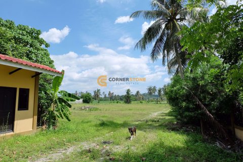 Terreno en Pattaya, Tailandia № 26472