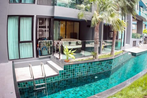 Condo sur Jomtien Beach, Pattaya, Thaïlande, 1 chambre  № 204117