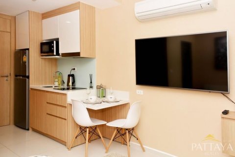 Studio dans le Condo à Pattaya, Thaïlande  № 204112
