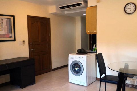 Condominio de 1 dormitorio en Jomtien Beach, Pattaya, Tailandia № 204115 - foto 3