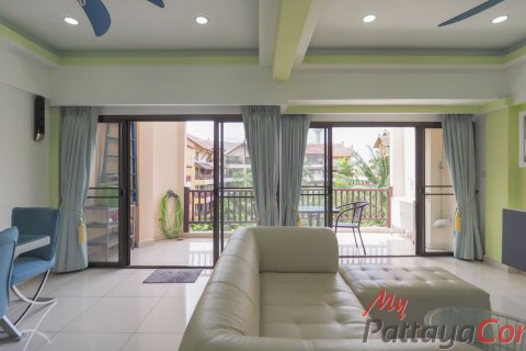 Condominio de 2 dormitorios en Bang Lamung, Tailandia № 32250 - foto 5