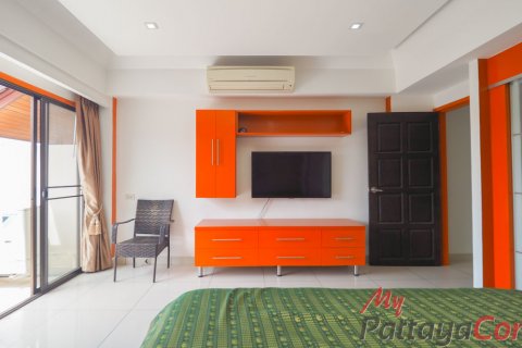 Condominio de 2 dormitorios en Bang Lamung, Tailandia № 32250 - foto 21
