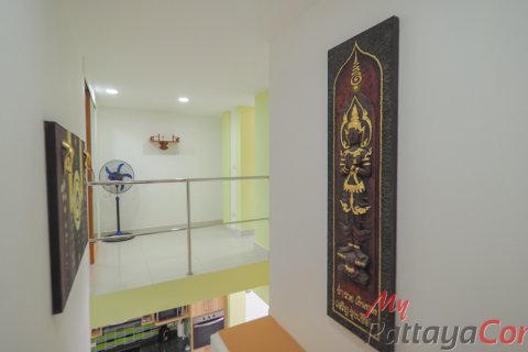 Condominio de 2 dormitorios en Bang Lamung, Tailandia № 32250 - foto 17