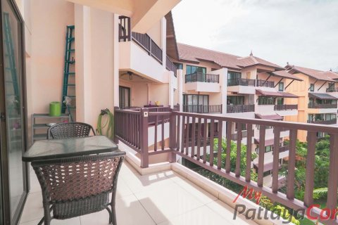 Condominio de 2 dormitorios en Bang Lamung, Tailandia № 32250 - foto 28