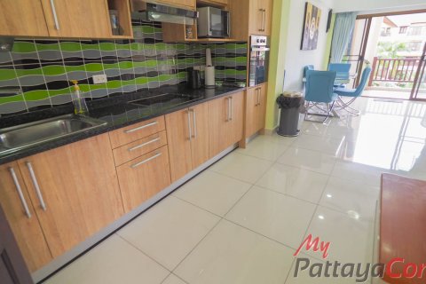 Condominio de 2 dormitorios en Bang Lamung, Tailandia № 32250 - foto 2