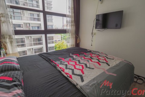 Condo à Bang Lamung, Thaïlande, 2 chambres № 32249 - photo 20
