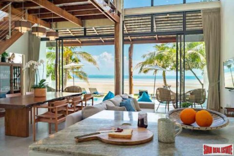 Chalet de 5 dormitorios en Tha Chang, Tailandia № 203106 - foto 4