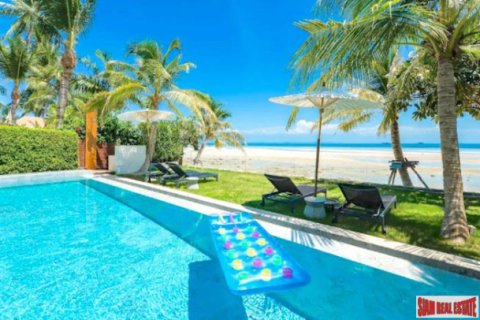 Chalet de 5 dormitorios en Tha Chang, Tailandia № 203106 - foto 5