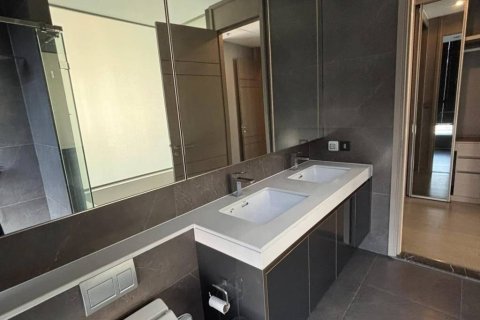 Condominio de 2 dormitorios en Bangkok, Tailandia № 172898 - foto 10