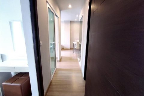 Condominio de 2 dormitorios en Khan Na Yao, Bangkok, Tailandia № 173187 - foto 12