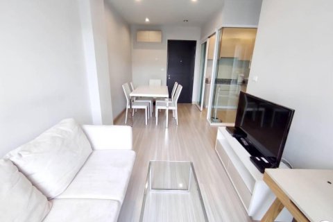 Condo in Khan Na Yao, Bangkok, Thailand, 2 bedrooms № 173187