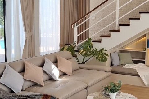Casa de 4 dormitorios en Pak Chong, Tailandia № 173185 - foto 3
