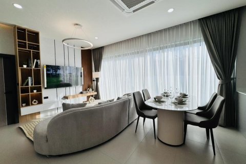 Casa de 3 dormitorios en Pattaya, Tailandia № 146473 - foto 13