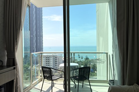 Studio dans le Condo à Pattaya, Thaïlande  № 151258