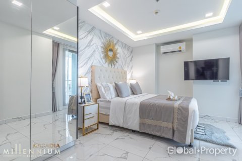 Condo in Pattaya, Thailand, 2 bedrooms № 47012 - photo 12
