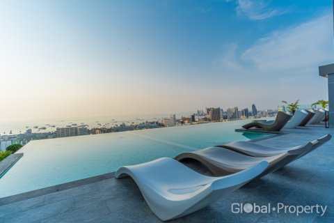 Condo in Pattaya, Thailand, 2 bedrooms № 47012 - photo 18
