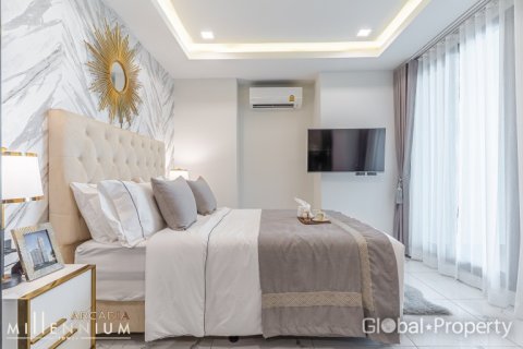 Condo in Pattaya, Thailand, 2 bedrooms № 47012 - photo 15