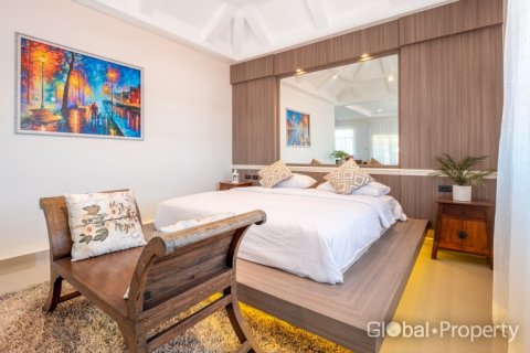 Maison à Pattaya, Thaïlande 6 chambres № 46925 - photo 6