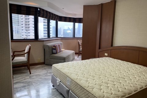 Eigentumswohnung in Watthana, Bangkok, Thailand, 3 Schlafzimmer № 200699 - Foto 7