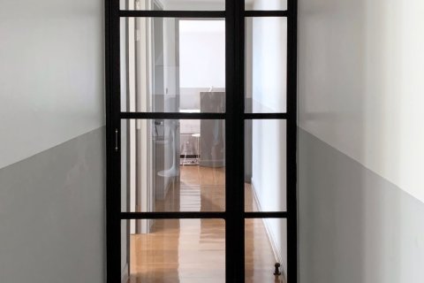 Condominio de 2 dormitorios en Watthana, Bangkok, Tailandia № 200695 - foto 11