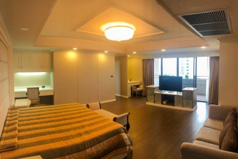 Condominio de 4 dormitorios en Bangkok, Tailandia № 65718 - foto 10