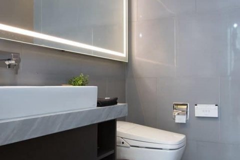 Condominio de 2 dormitorios en Sathon, Bangkok, Tailandia № 143429 - foto 6