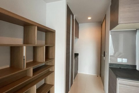 Condo in Bangkok, Thailand, 1 bedroom № 143427 - photo 6