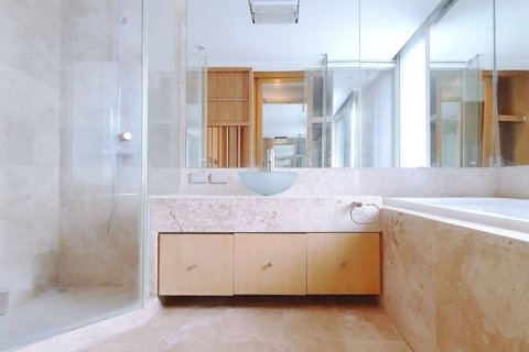Condominio de 2 dormitorios en Bangkok, Tailandia № 143424 - foto 9