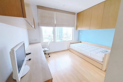 Condominio de 2 dormitorios en Bangkok, Tailandia № 143424 - foto 12