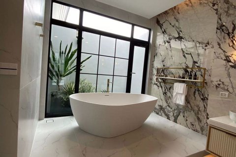 Condominio de 5 dormitorios en Prawet, Bangkok, Tailandia № 47537 - foto 13