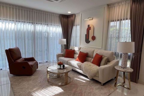 Casa de 4 dormitorios en Prawet, Bangkok, Tailandia № 47538