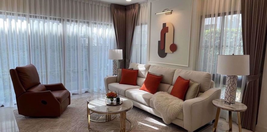 Casa de 4 dormitorios en Prawet, Bangkok, Tailandia № 47538