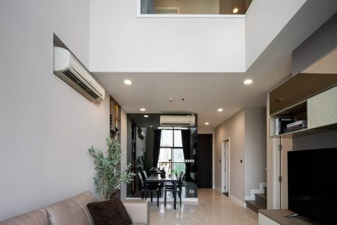 Condominio de 2 dormitorios en Bangkok, Tailandia № 180520 - foto 4