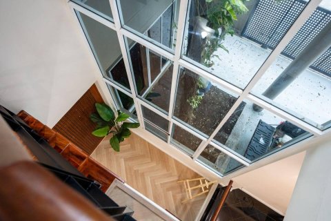 Casa de 5 dormitorios en Bangkok, Tailandia № 180525 - foto 16