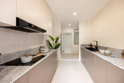 Casa de 5 dormitorios en Bangkok, Tailandia № 180525 - foto 11