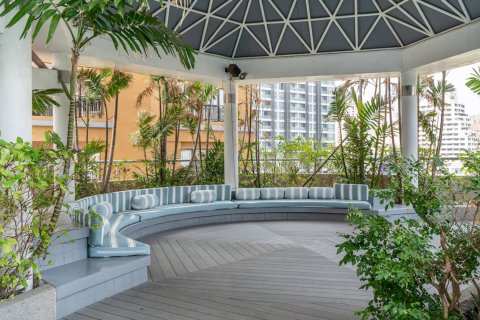 Condominio de 3 dormitorios en Bangkok, Tailandia № 180523 - foto 13