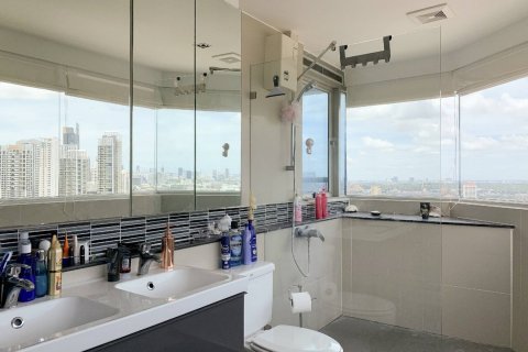 Condominio de 3 dormitorios en Bangkok, Tailandia № 180523 - foto 11
