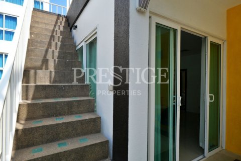 Casa de 3 dormitorios en Pattaya, Tailandia № 202385 - foto 14
