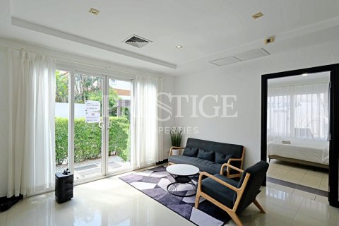 Casa de 3 dormitorios en Pattaya, Tailandia № 202385 - foto 5