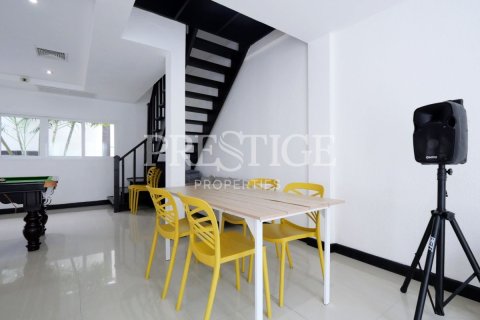 Casa de 3 dormitorios en Pattaya, Tailandia № 202385 - foto 6