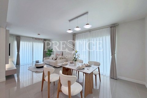 Casa de 3 dormitorios en Pattaya, Tailandia № 202382 - foto 6