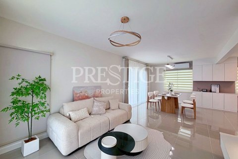 Casa de 3 dormitorios en Pattaya, Tailandia № 202382 - foto 4