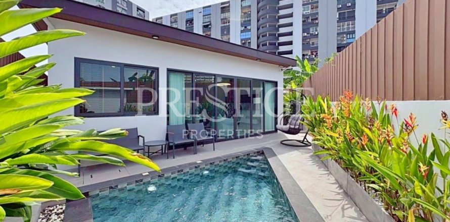 Casa de 3 dormitorios en Pattaya, Tailandia № 202379
