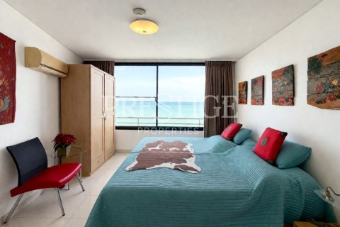 Condominio de 3 dormitorios en Pattaya, Tailandia № 202380 - foto 16