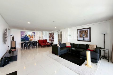 Condominio de 3 dormitorios en Pattaya, Tailandia № 202380 - foto 3